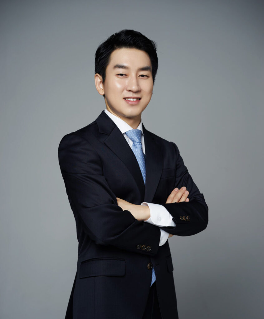 취업 컨설팅 전문업체 이커리어 홍준기 대표